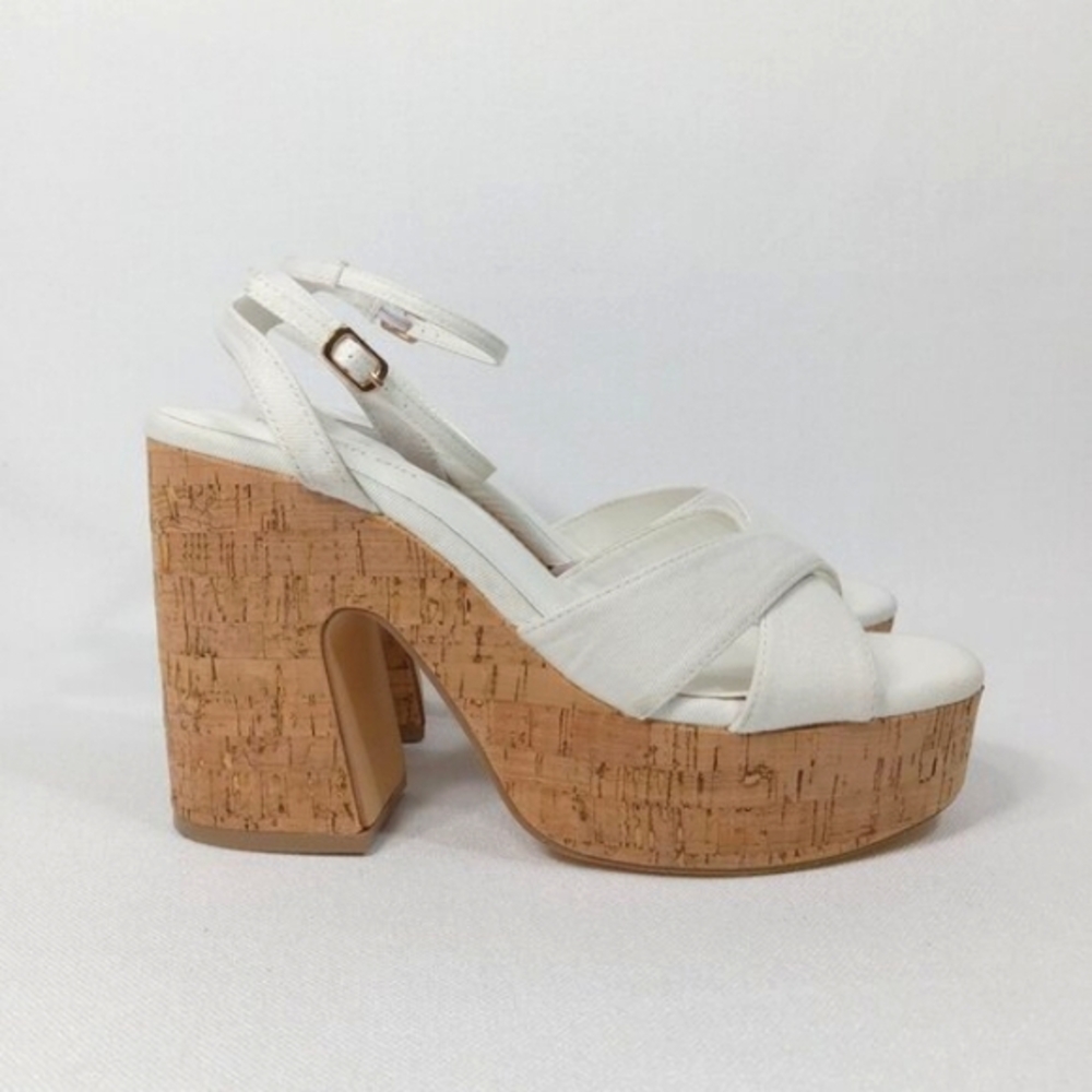 MADDEN GIRL 'RIIO' White Platform Block Heeled Womens Sandal Size 9 M